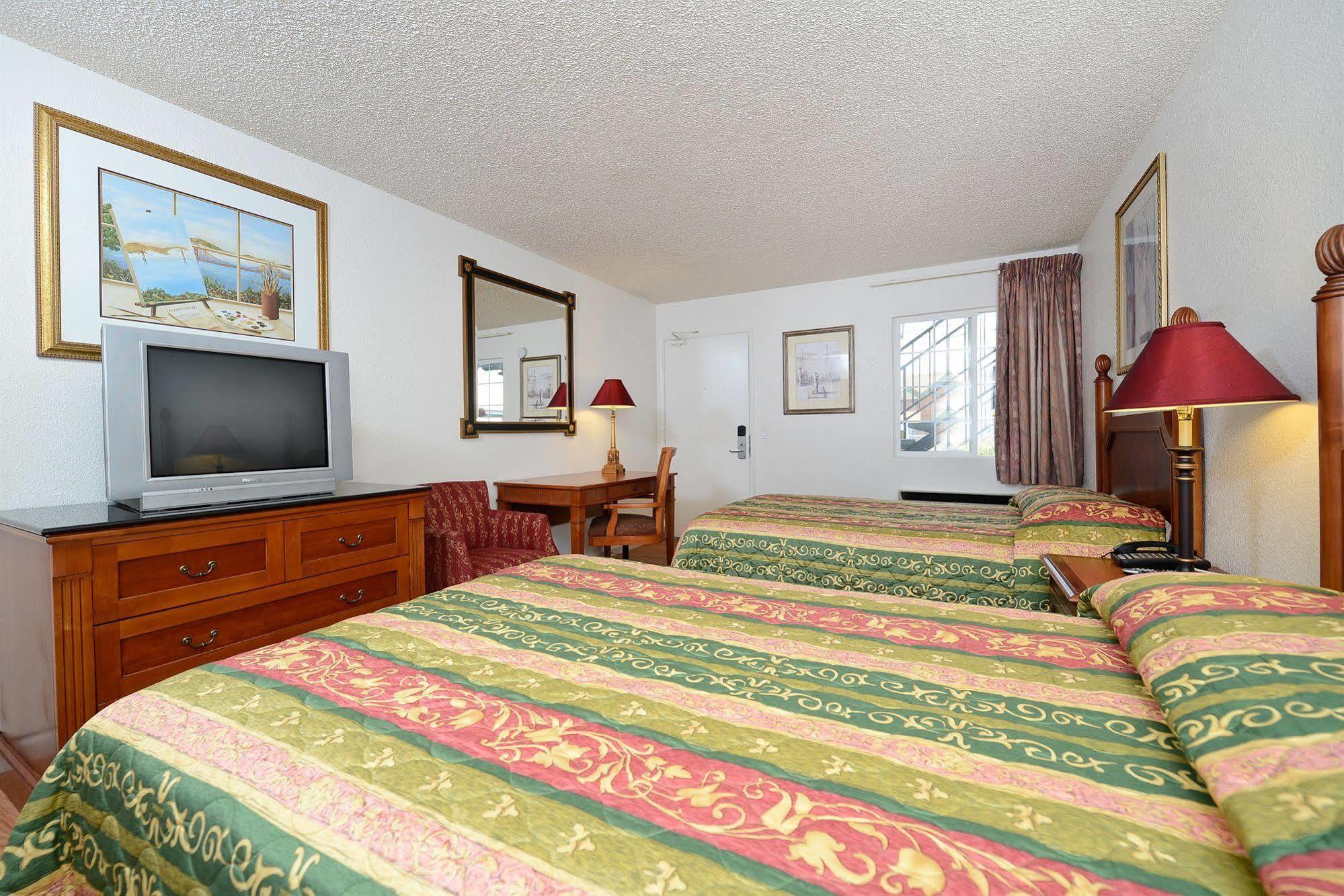 Rodeway Inn Vallejo Extérieur photo